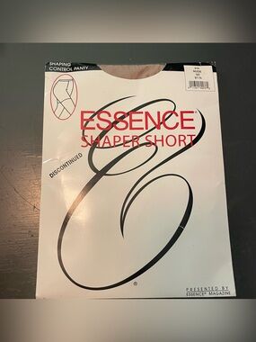 VTG ESSENCE Shaper Short - Nude size Q2 2x-3x